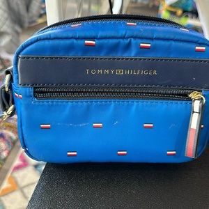 Tommy Hilfiger bag